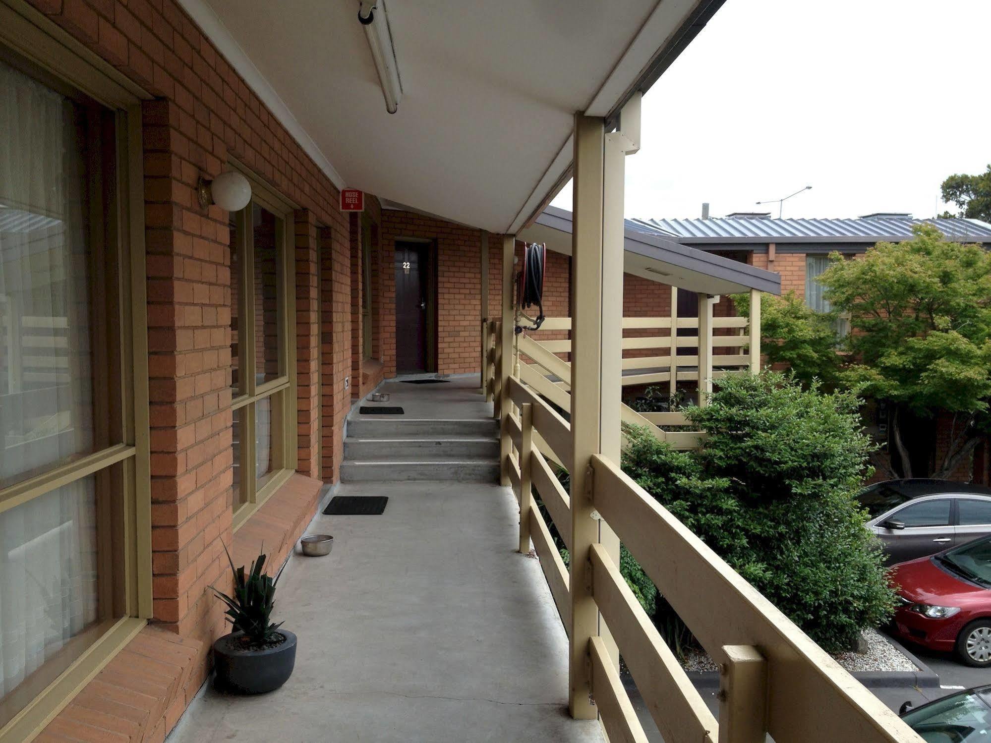 Essendon Motel Essendon North Экстерьер фото